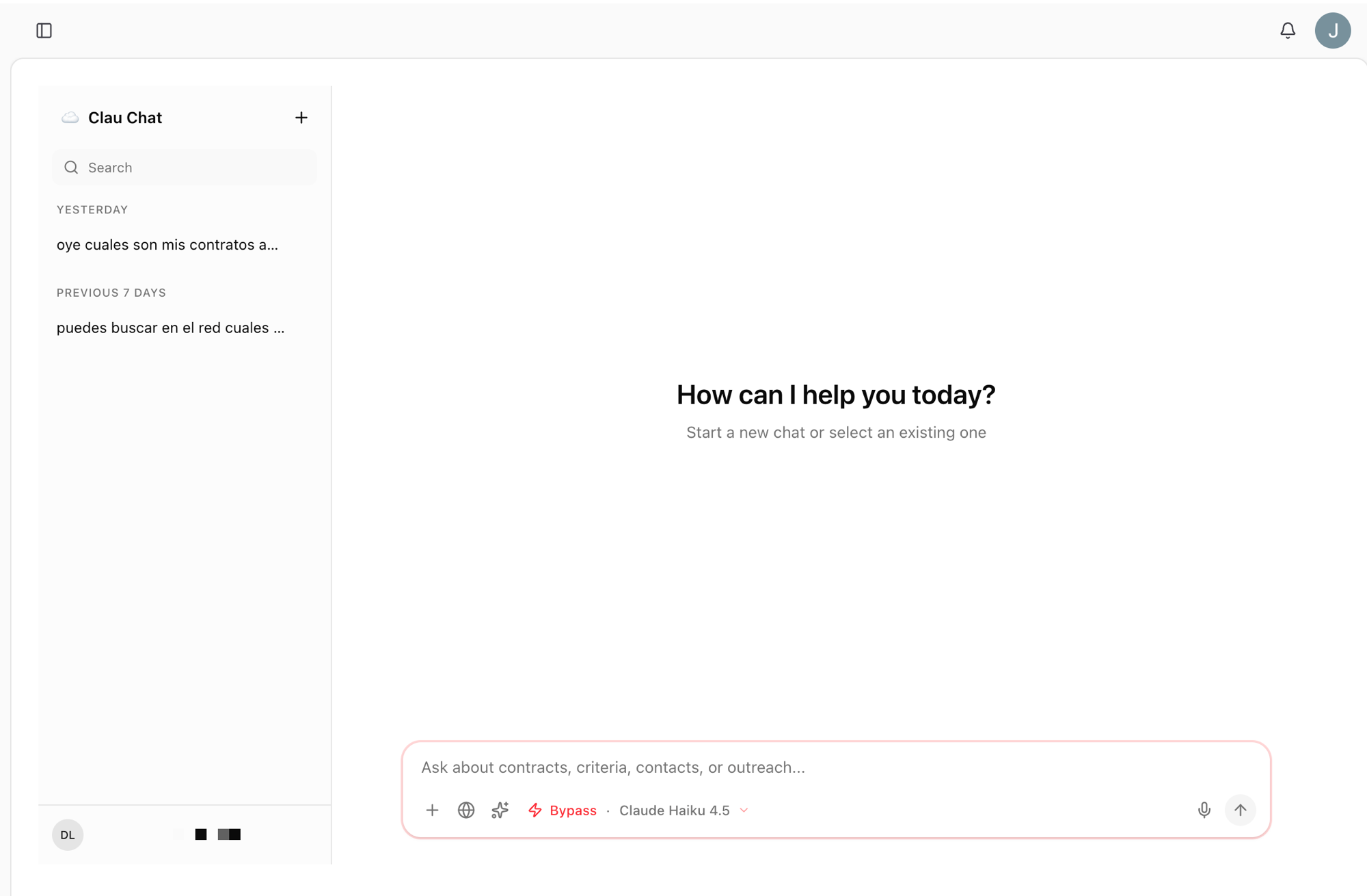 ClauHub — Chat Assistant con IA